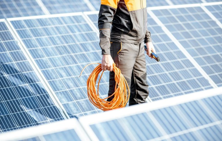 FAQs zur Technik von Photovoltaik - Einstiegsbild